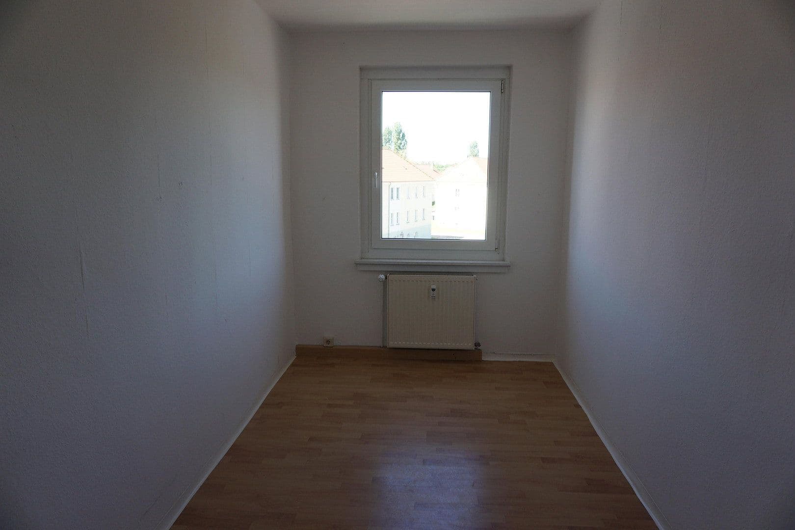Prodej bytu 4+1 75 m², Neue Burgkemnitzer Str. 53, Muldestausee, Sasko-Anhaltsko Prodej bytu 4+1 75 m², Neue Burgkemnitzer Str. 53, Muldestausee, Sasko-Anhaltsko