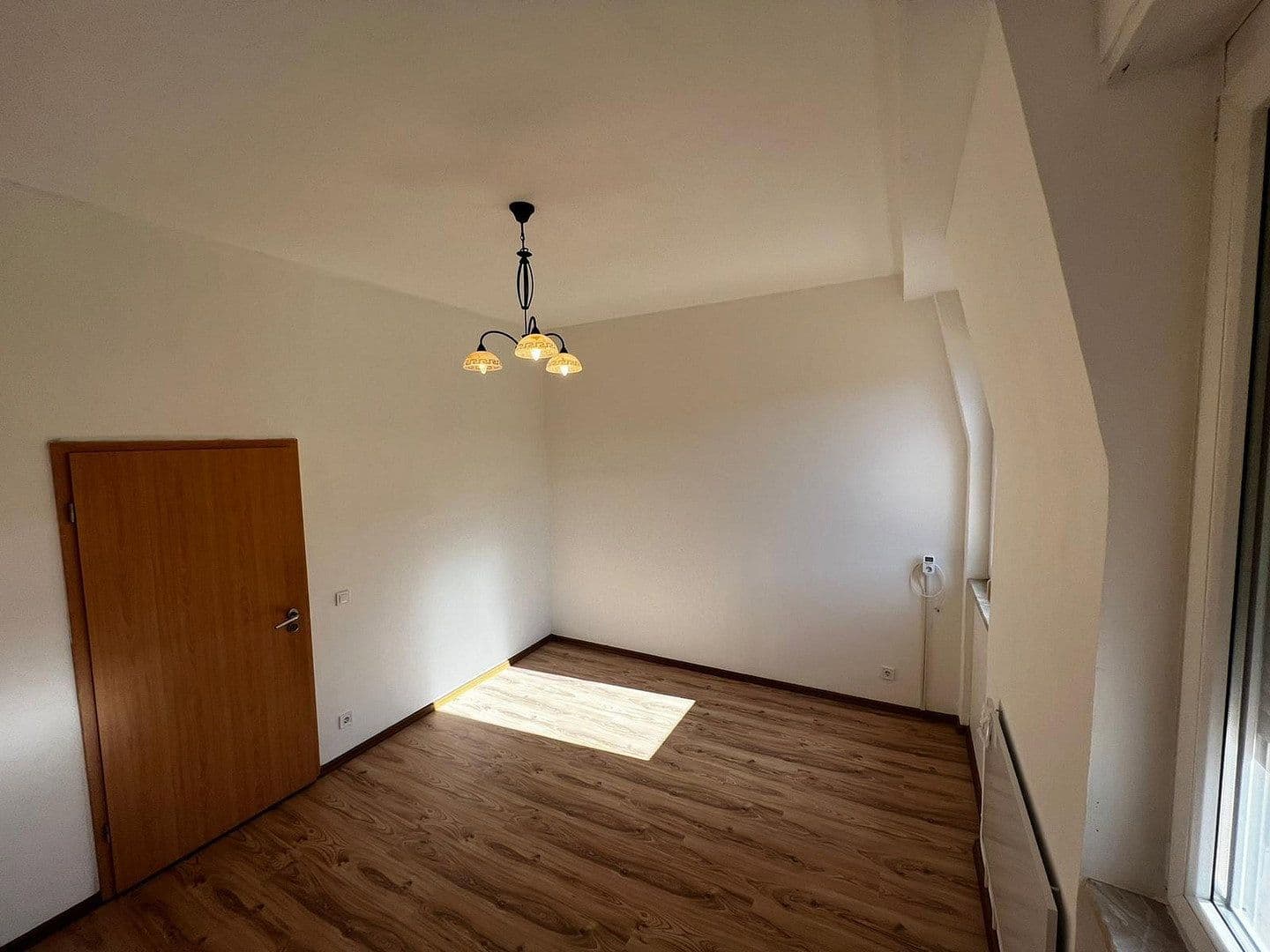 Pronájem bytu 3+1 68 m², Baden-Baden, Bádensko-Württembersko Pronájem bytu 3+1 68 m², Baden-Baden, Bádensko-Württembersko
