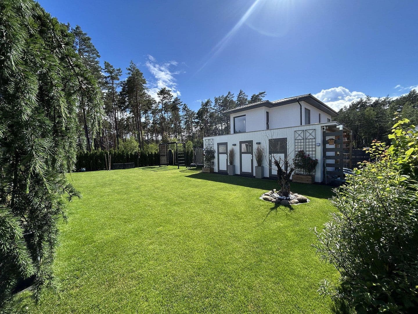 Prodej domu 218 m², pozemek 638 m², Borkwalde, Braniborsko Prodej domu 218 m², pozemek 638 m², Borkwalde, Braniborsko