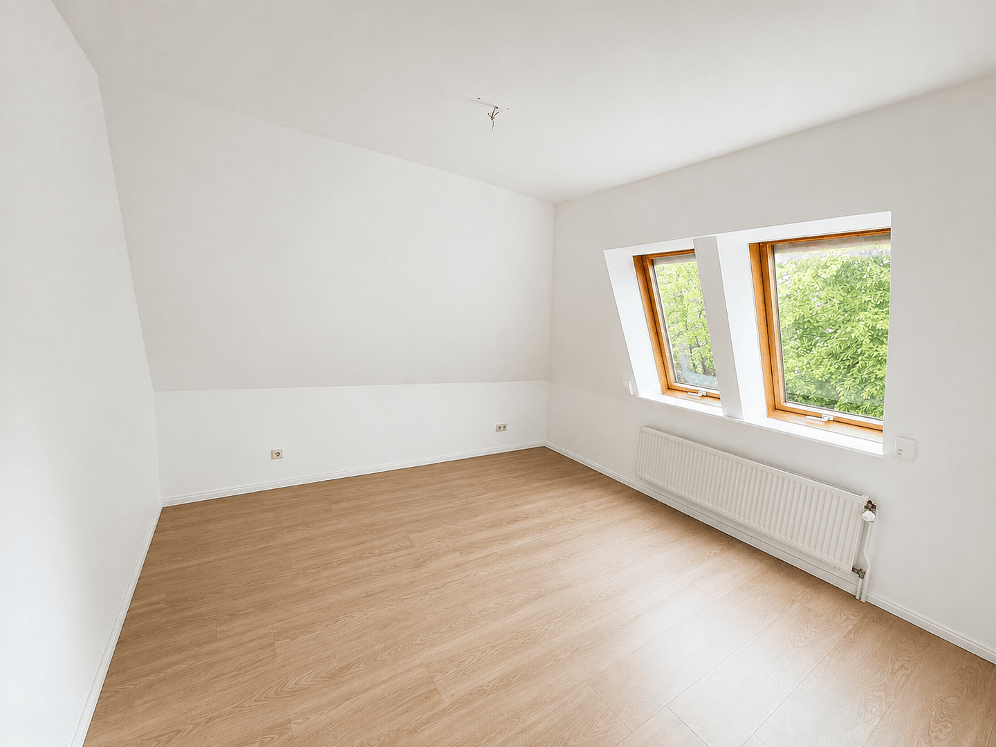 Pronájem bytu 4+1 163 m², Kappenstr. 9, Berlin, Berlín Pronájem bytu 4+1 163 m², Kappenstr. 9, Berlin, Berlín
