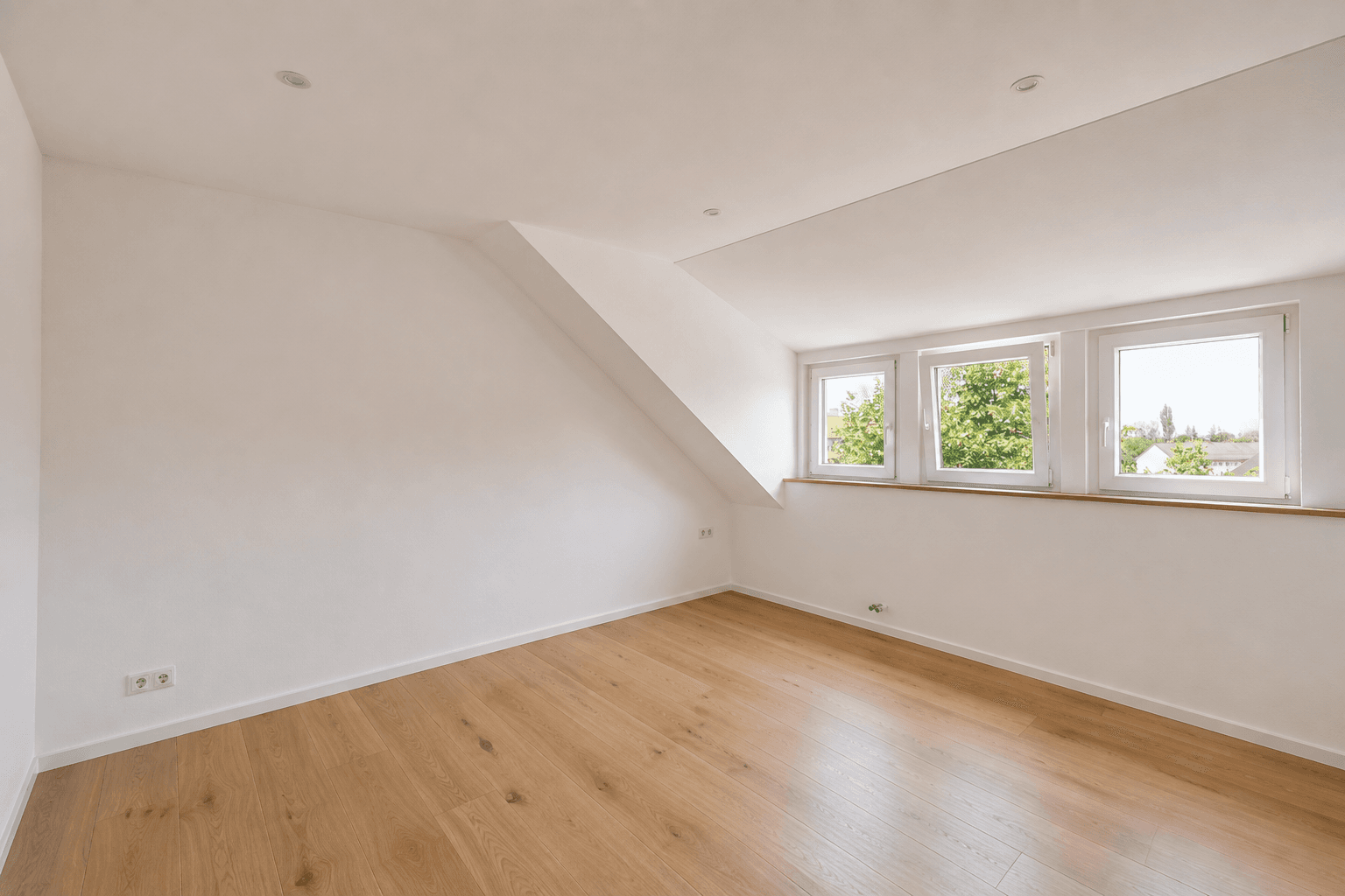 Prodej bytu 3+1 48 m², Kaufbeuren, Bavorsko Prodej bytu 3+1 48 m², Kaufbeuren, Bavorsko
