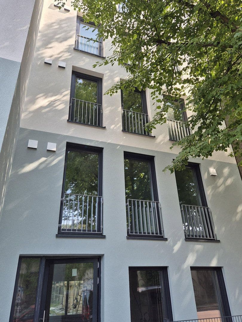 Pronájem bytu 1+1 27 m², Rembrandtstrasse 20, Berlin, Berlín Pronájem bytu 1+1 27 m², Rembrandtstrasse 20, Berlin, Berlín