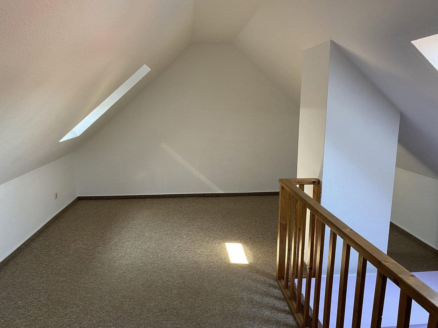 Pronájem bytu 2+1 49 m², Thümmelstr.23, Starohrad, Durynsko Pronájem bytu 2+1 49 m², Thümmelstr.23, Starohrad, Durynsko