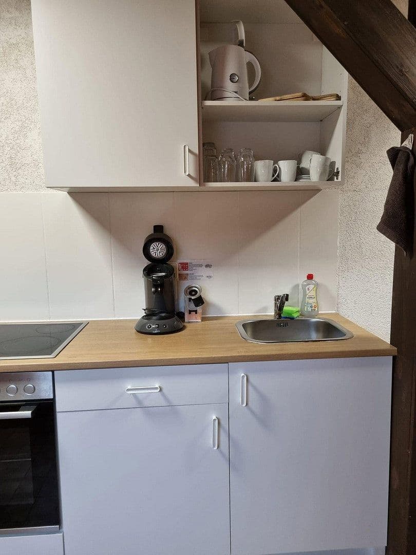 Pronájem bytu 2+1 45 m², Aalen, Bádensko-Württembersko Pronájem bytu 2+1 45 m², Aalen, Bádensko-Württembersko