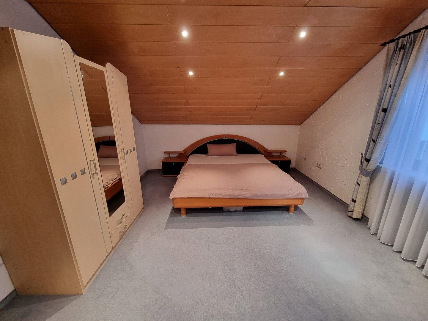 Pronájem bytu 2+1 45 m², Aalen, Bádensko-Württembersko Pronájem bytu 2+1 45 m², Aalen, Bádensko-Württembersko