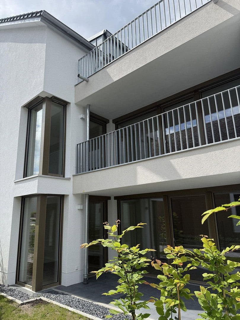 Pronájem bytu 3+1 94 m², Eichholzstrasse 11, Dortmund, Severní Porýní-Vestfálsko Pronájem bytu 3+1 94 m², Eichholzstrasse 11, Dortmund, Severní Porýní-Vestfálsko