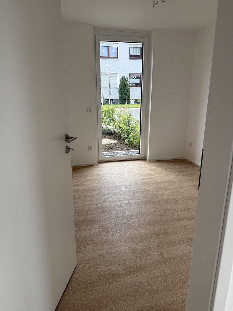 Pronájem bytu 3+1 94 m², Eichholzstrasse 11, Dortmund, Severní Porýní-Vestfálsko Pronájem bytu 3+1 94 m², Eichholzstrasse 11, Dortmund, Severní Porýní-Vestfálsko
