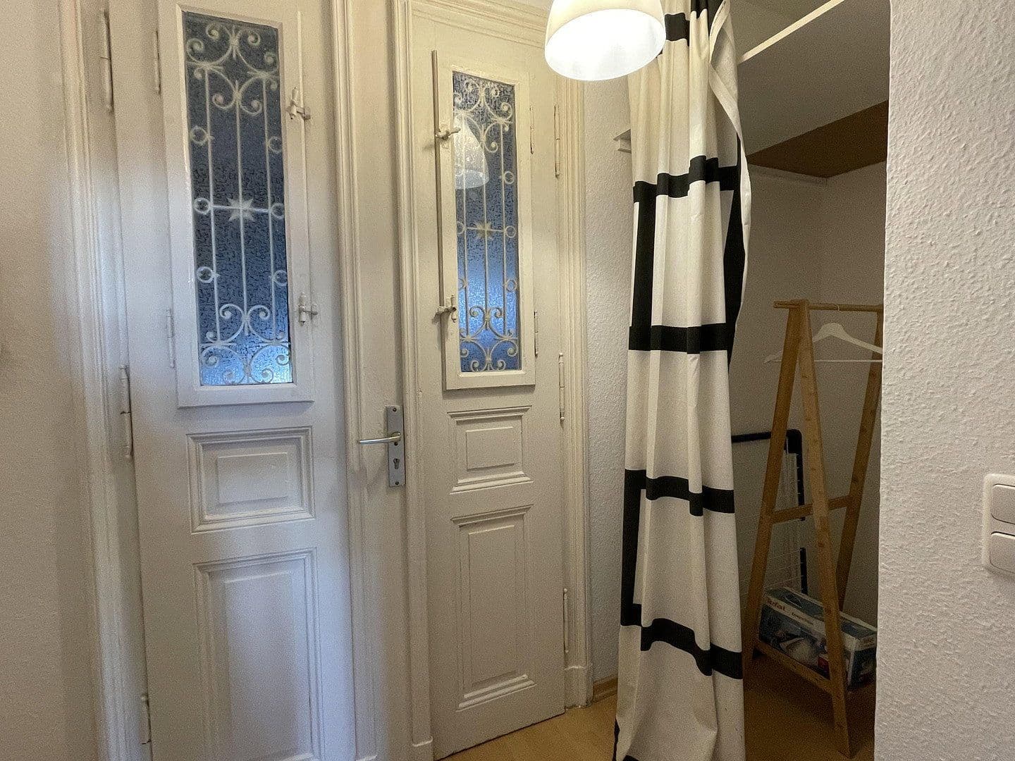 Pronájem bytu 2+1 71 m², Riemannstrasse 28, Leipzig, Sasko Pronájem bytu 2+1 71 m², Riemannstrasse 28, Leipzig, Sasko