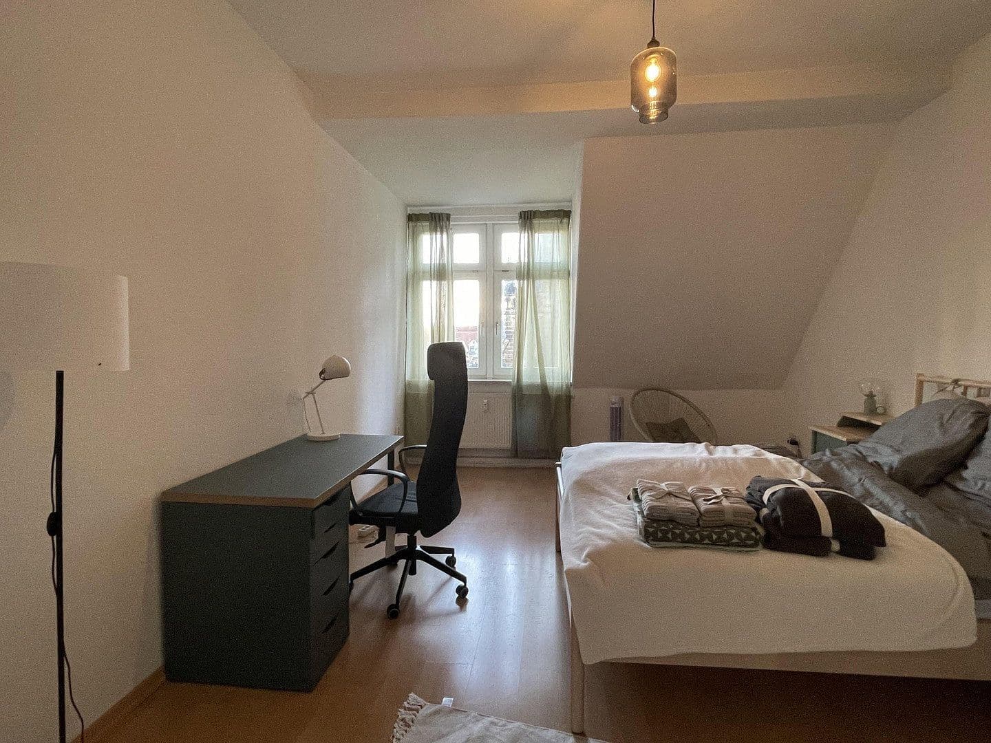 Pronájem bytu 2+1 71 m², Riemannstrasse 28, Leipzig, Sasko Pronájem bytu 2+1 71 m², Riemannstrasse 28, Leipzig, Sasko