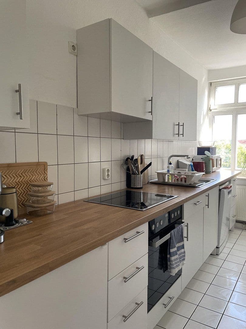 Pronájem bytu 2+1 71 m², Riemannstrasse 28, Leipzig, Sasko Pronájem bytu 2+1 71 m², Riemannstrasse 28, Leipzig, Sasko