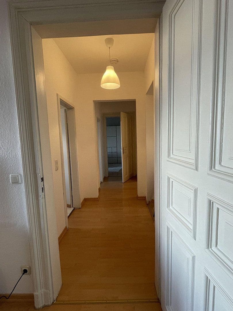 Pronájem bytu 2+1 71 m², Riemannstrasse 28, Leipzig, Sasko Pronájem bytu 2+1 71 m², Riemannstrasse 28, Leipzig, Sasko