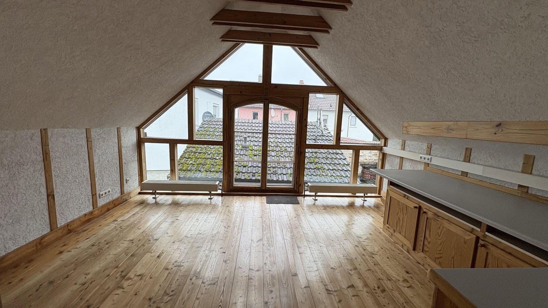 Prodej domu 120 m², pozemek 160 m², Hattersheim am Main, Hessen Prodej domu 120 m², pozemek 160 m², Hattersheim am Main, Hessen