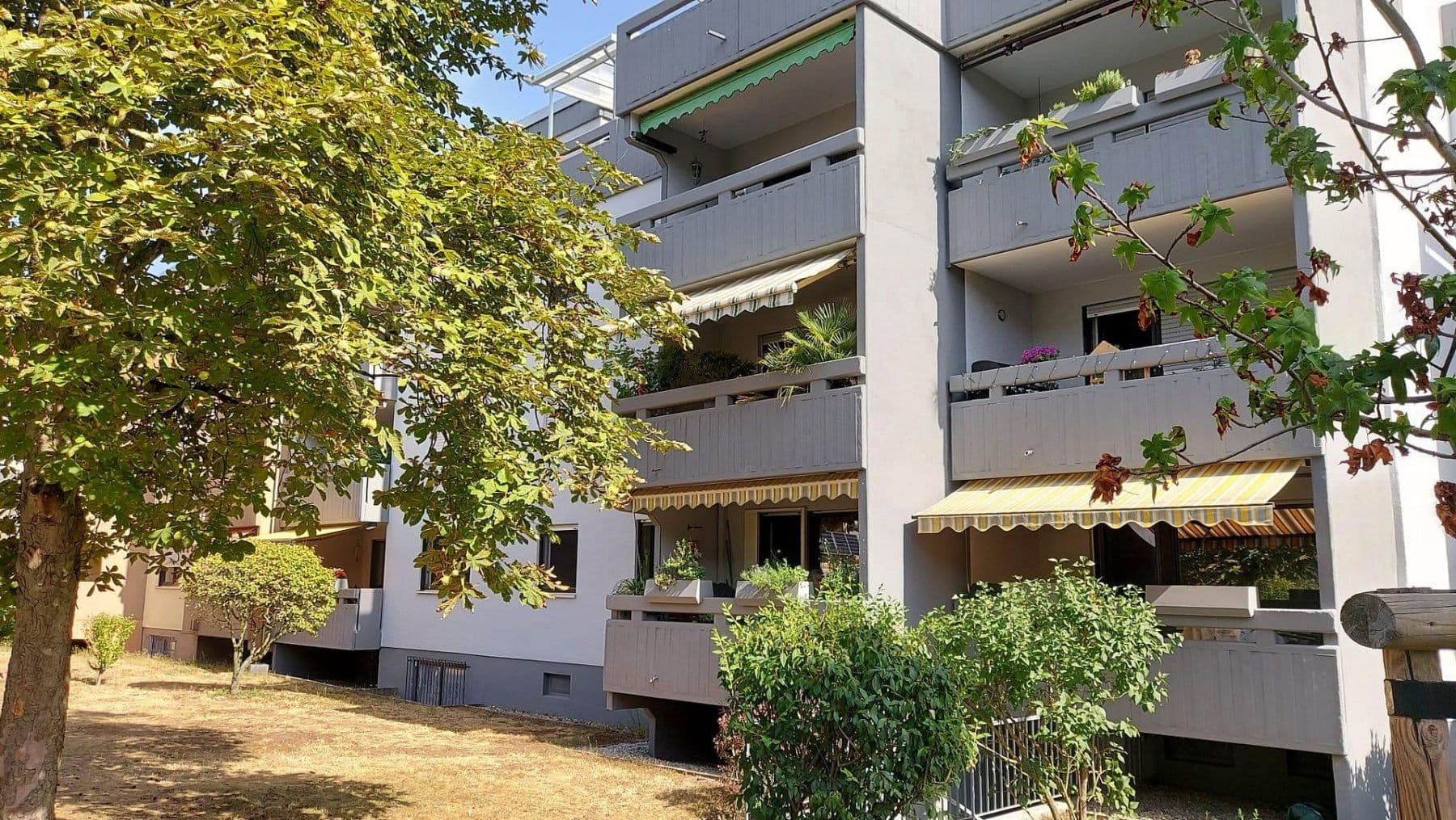 Pronájem bytu 3+1 96 m², Mannheim, Bádensko-Württembersko Pronájem bytu 3+1 96 m², Mannheim, Bádensko-Württembersko