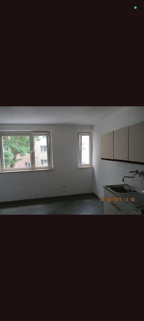 Pronájem bytu 1+1 27 m², Ludwig Feuerbach Str. 35, Nürnberg, Bavorsko Pronájem bytu 1+1 27 m², Ludwig Feuerbach Str. 35, Nürnberg, Bavorsko
