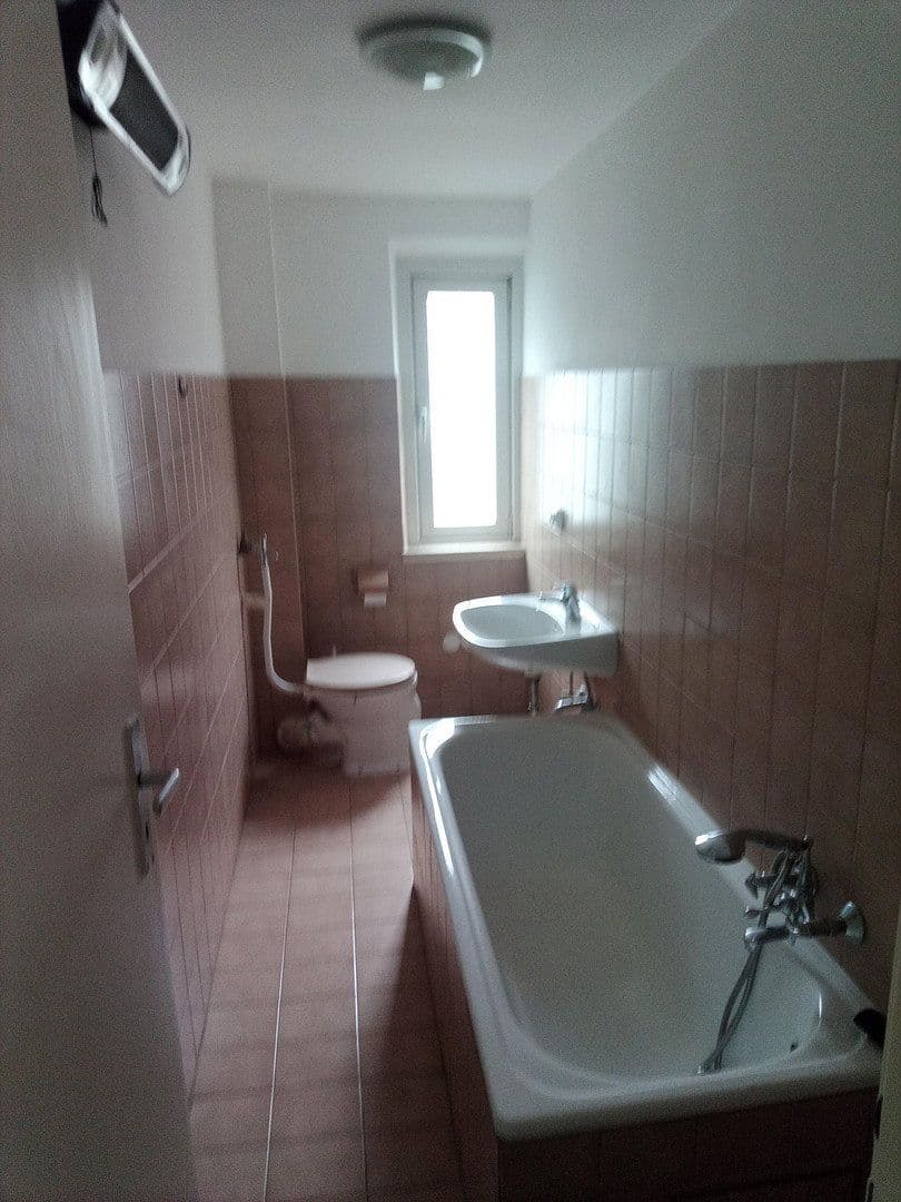 Pronájem bytu 1+1 27 m², Ludwig Feuerbach Str. 35, Nürnberg, Bavorsko Pronájem bytu 1+1 27 m², Ludwig Feuerbach Str. 35, Nürnberg, Bavorsko
