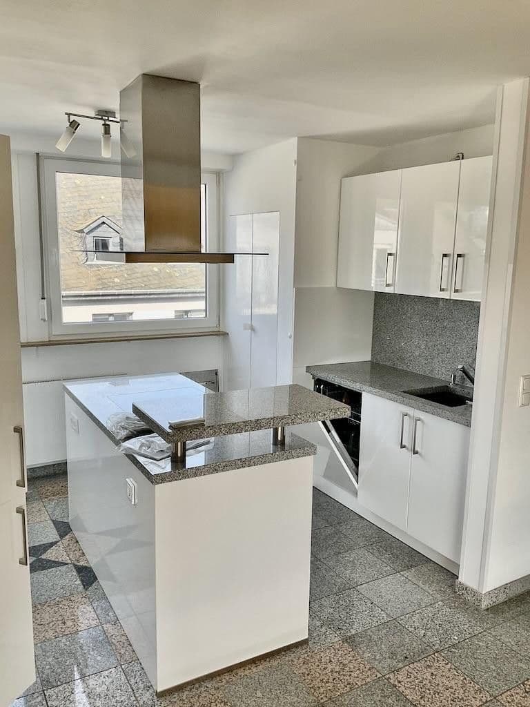 Prodej bytu 3+1 85 m², Weidtman Straße 22, Koblenz, Porýní-Falc Prodej bytu 3+1 85 m², Weidtman Straße 22, Koblenz, Porýní-Falc