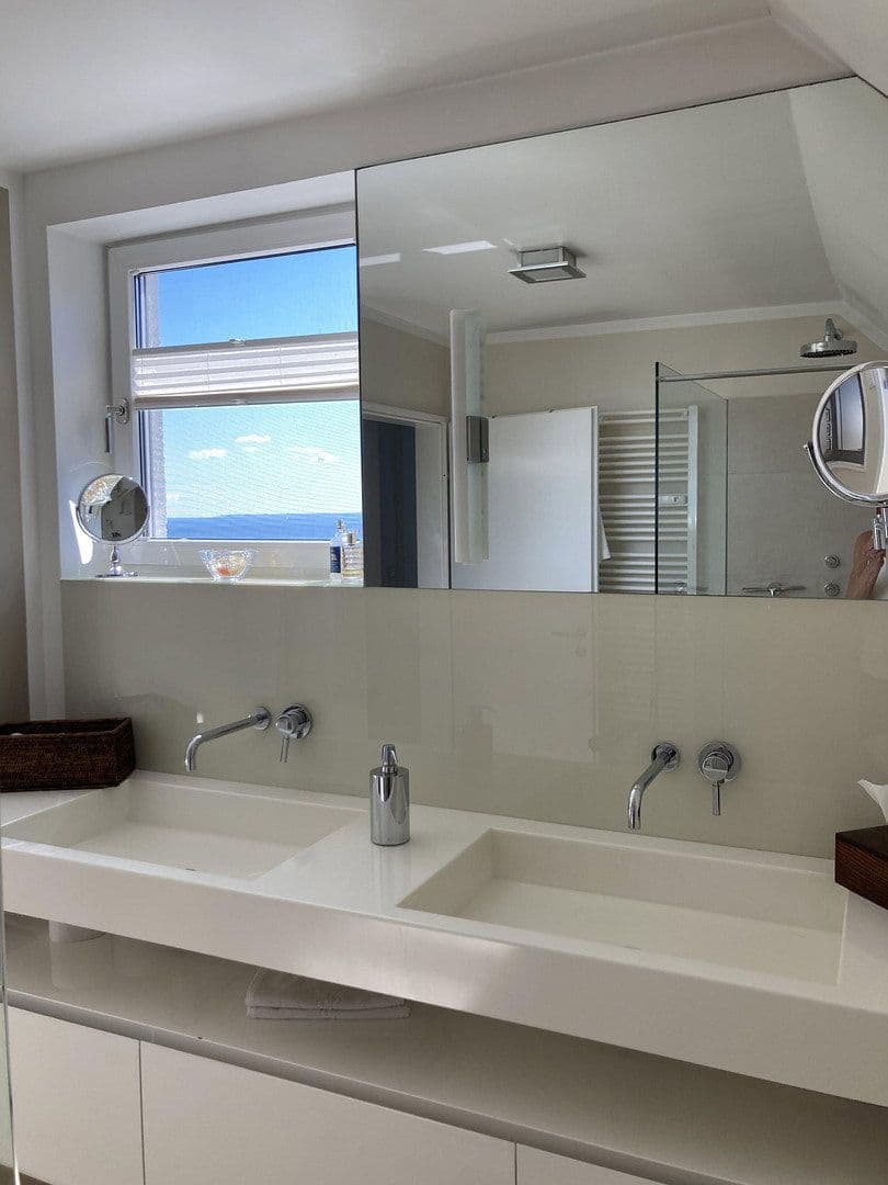 Prodej bytu 5+1 135 m², Scharbeutz, Šlesvicko-Holštýnsko Prodej bytu 5+1 135 m², Scharbeutz, Šlesvicko-Holštýnsko