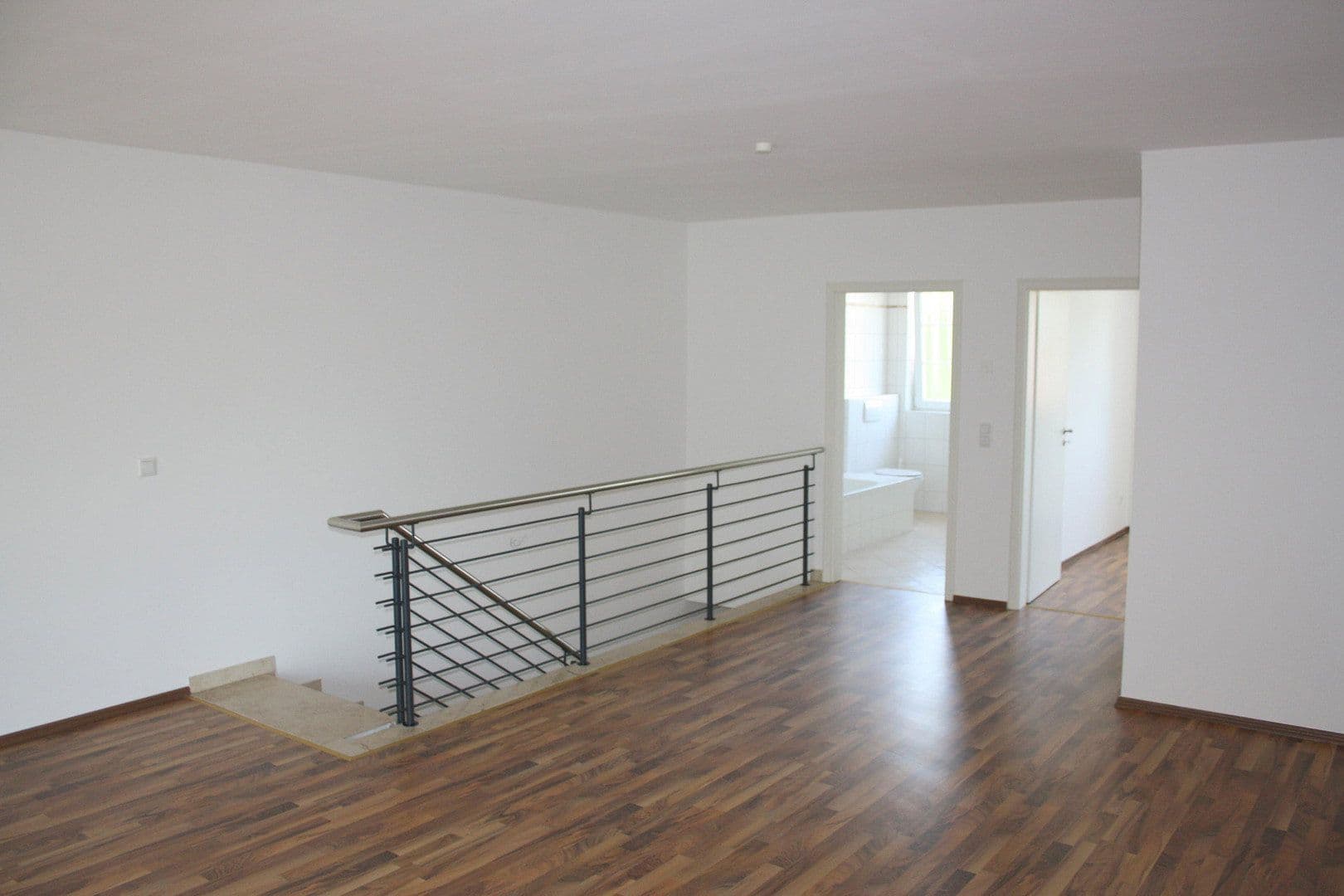 Prodej domu 560 m², pozemek 1.000 m², Berlin, Berlín Prodej domu 560 m², pozemek 1.000 m², Berlin, Berlín