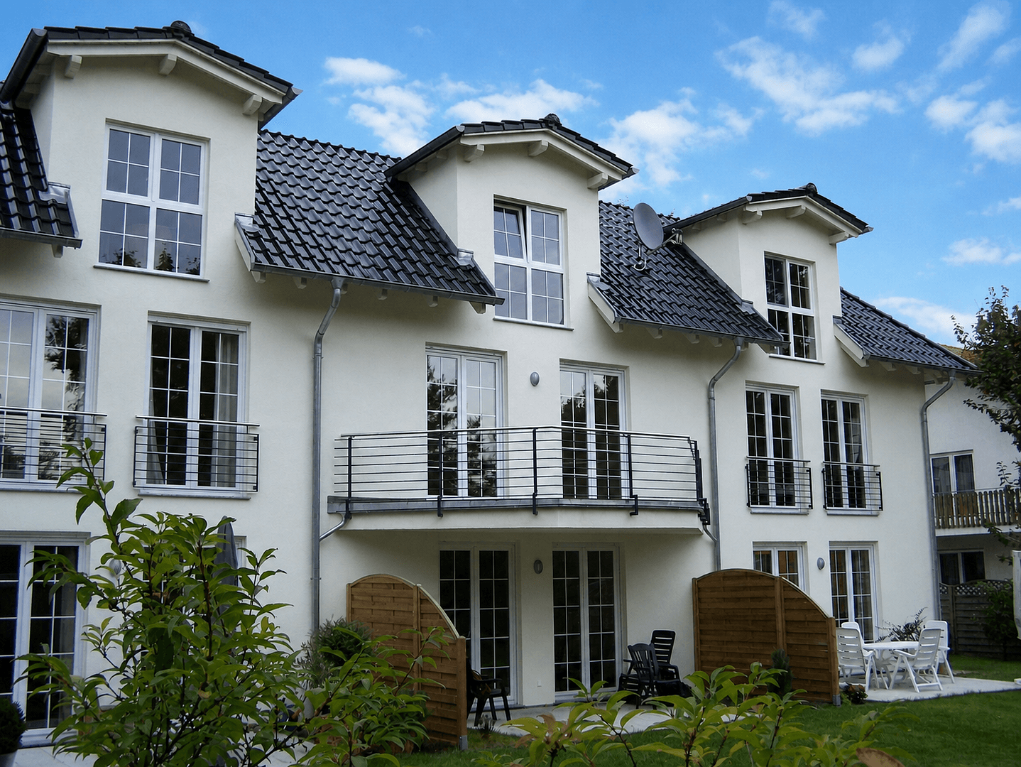 Prodej domu 560 m², pozemek 1.000 m², Berlin, Berlín Prodej domu 560 m², pozemek 1.000 m², Berlin, Berlín