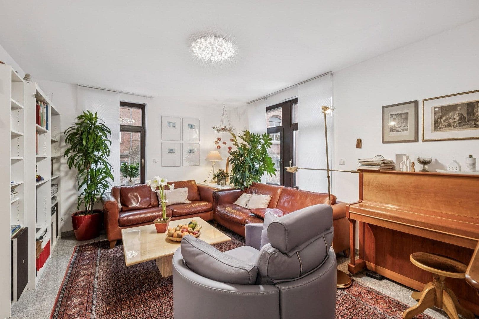 Prodej domu 179 m², pozemek 149 m², Bad Kreuznach, Porýní-Falc Prodej domu 179 m², pozemek 149 m², Bad Kreuznach, Porýní-Falc