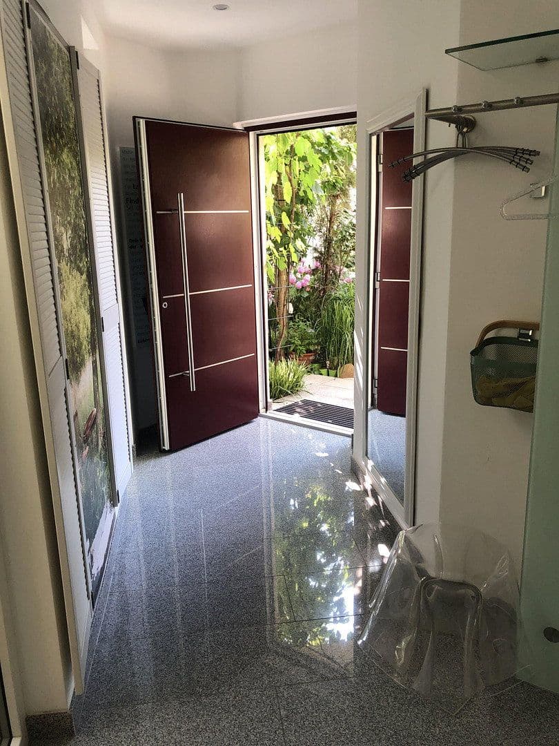 Prodej domu 179 m², pozemek 149 m², Bad Kreuznach, Porýní-Falc Prodej domu 179 m², pozemek 149 m², Bad Kreuznach, Porýní-Falc