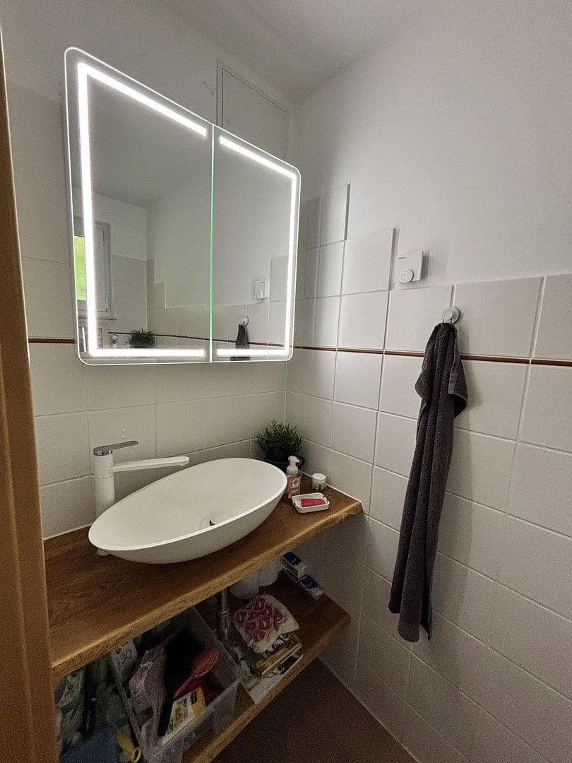 Prodej domu 120 m², pozemek 154 m², Bensheim, Hessen Prodej domu 120 m², pozemek 154 m², Bensheim, Hessen