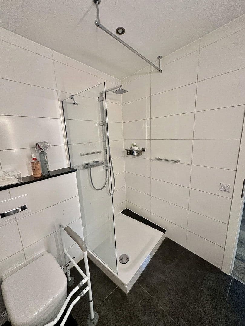 Prodej bytu 4+1 135 m², Entenpfuhl 16, Koblenz, Porýní-Falc Prodej bytu 4+1 135 m², Entenpfuhl 16, Koblenz, Porýní-Falc