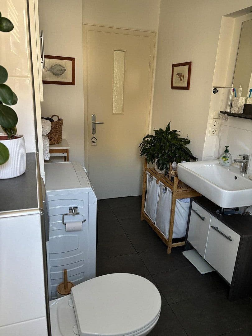 Prodej bytu 3+1 80 m², Herkulesstraße, Kassel, Hessen Prodej bytu 3+1 80 m², Herkulesstraße, Kassel, Hessen