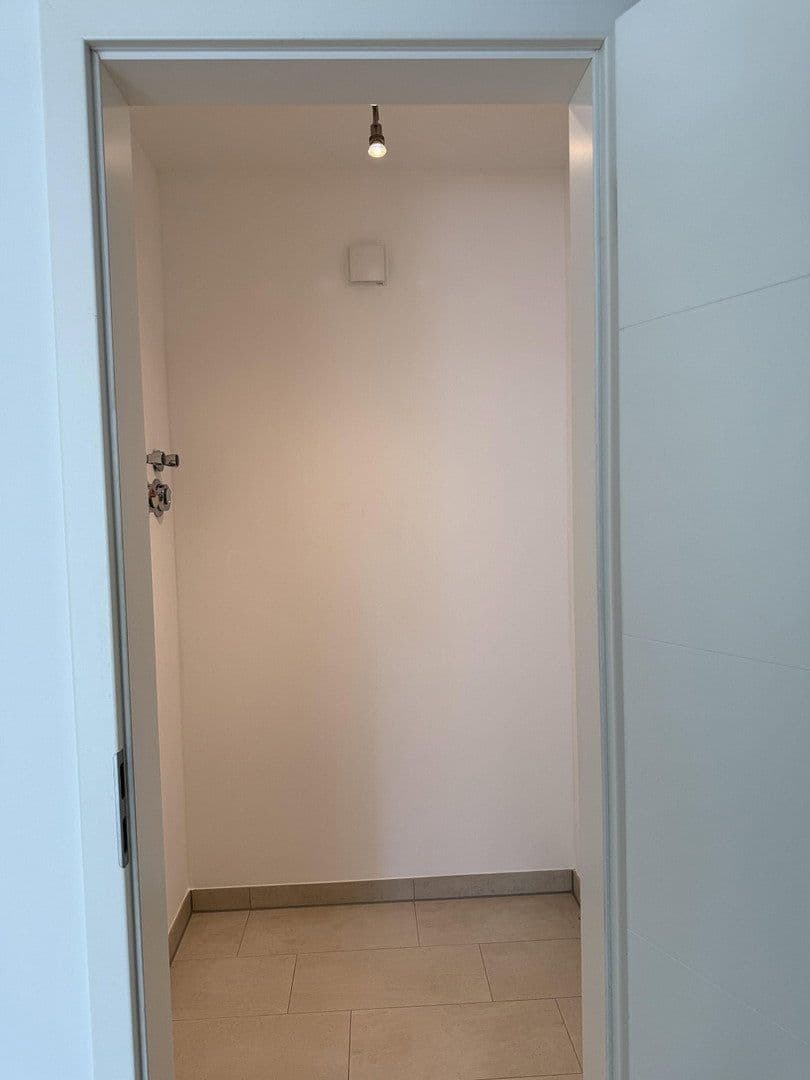 Pronájem bytu 3+1 92 m², Parkstrasse 46a, Rostock Warnemünde, Mecklenburg-Vorpommern Pronájem bytu 3+1 92 m², Parkstrasse 46a, Rostock Warnemünde, Mecklenburg-Vorpommern