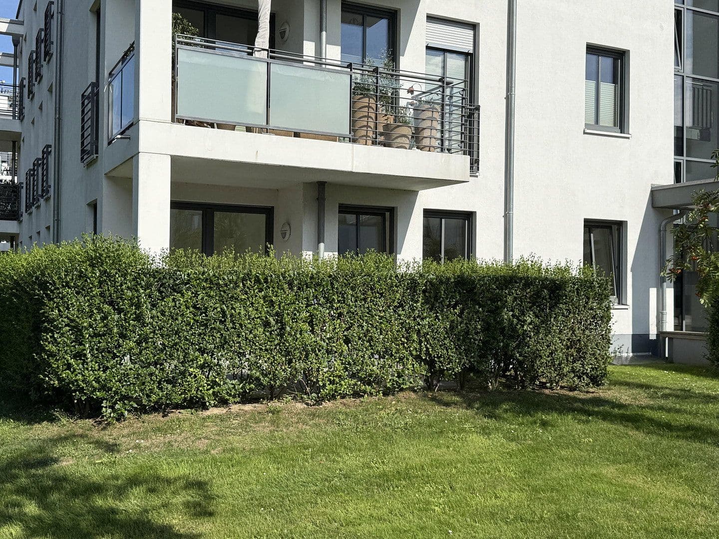 Pronájem bytu 3+1 92 m², Parkstrasse 46a, Rostock Warnemünde, Mecklenburg-Vorpommern Pronájem bytu 3+1 92 m², Parkstrasse 46a, Rostock Warnemünde, Mecklenburg-Vorpommern
