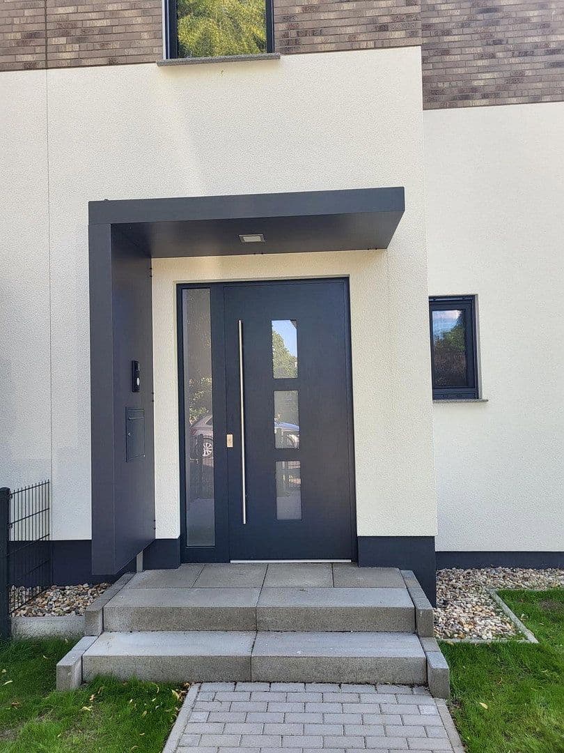 Prodej domu 165 m², pozemek 438 m², Kochstraße 40a, Falkensee, Braniborsko Prodej domu 165 m², pozemek 438 m², Kochstraße 40a, Falkensee, Braniborsko