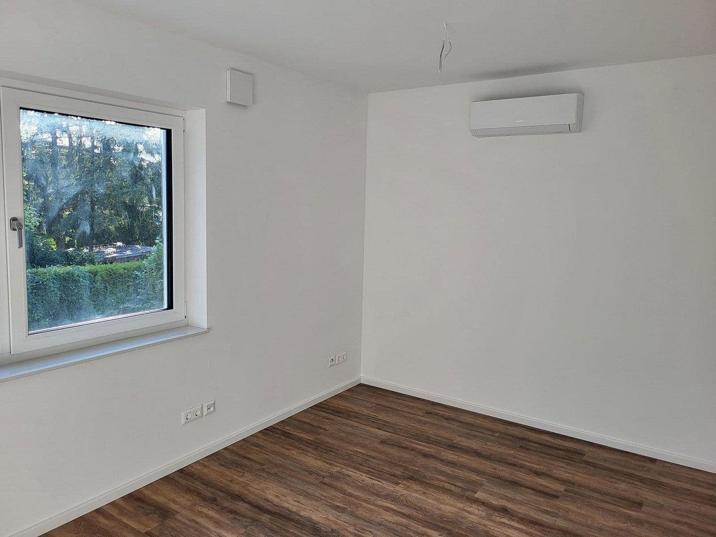 Prodej domu 165 m², pozemek 438 m², Kochstraße 40a, Falkensee, Braniborsko Prodej domu 165 m², pozemek 438 m², Kochstraße 40a, Falkensee, Braniborsko