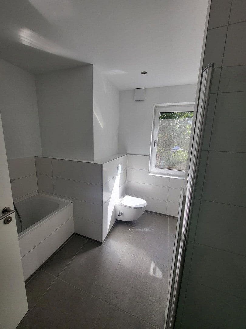 Prodej domu 165 m², pozemek 438 m², Kochstraße 40a, Falkensee, Braniborsko Prodej domu 165 m², pozemek 438 m², Kochstraße 40a, Falkensee, Braniborsko
