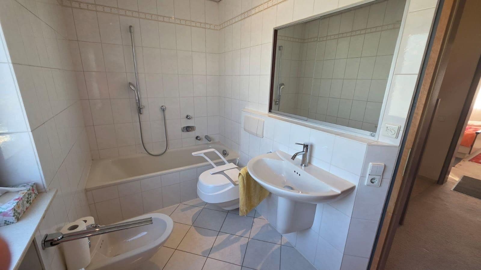 Prodej domu 124 m², pozemek 195 m², Mannheim, Bádensko-Württembersko Prodej domu 124 m², pozemek 195 m², Mannheim, Bádensko-Württembersko