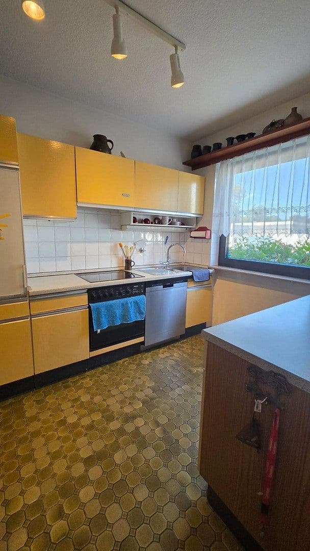 Prodej domu 124 m², pozemek 195 m², Mannheim, Bádensko-Württembersko Prodej domu 124 m², pozemek 195 m², Mannheim, Bádensko-Württembersko