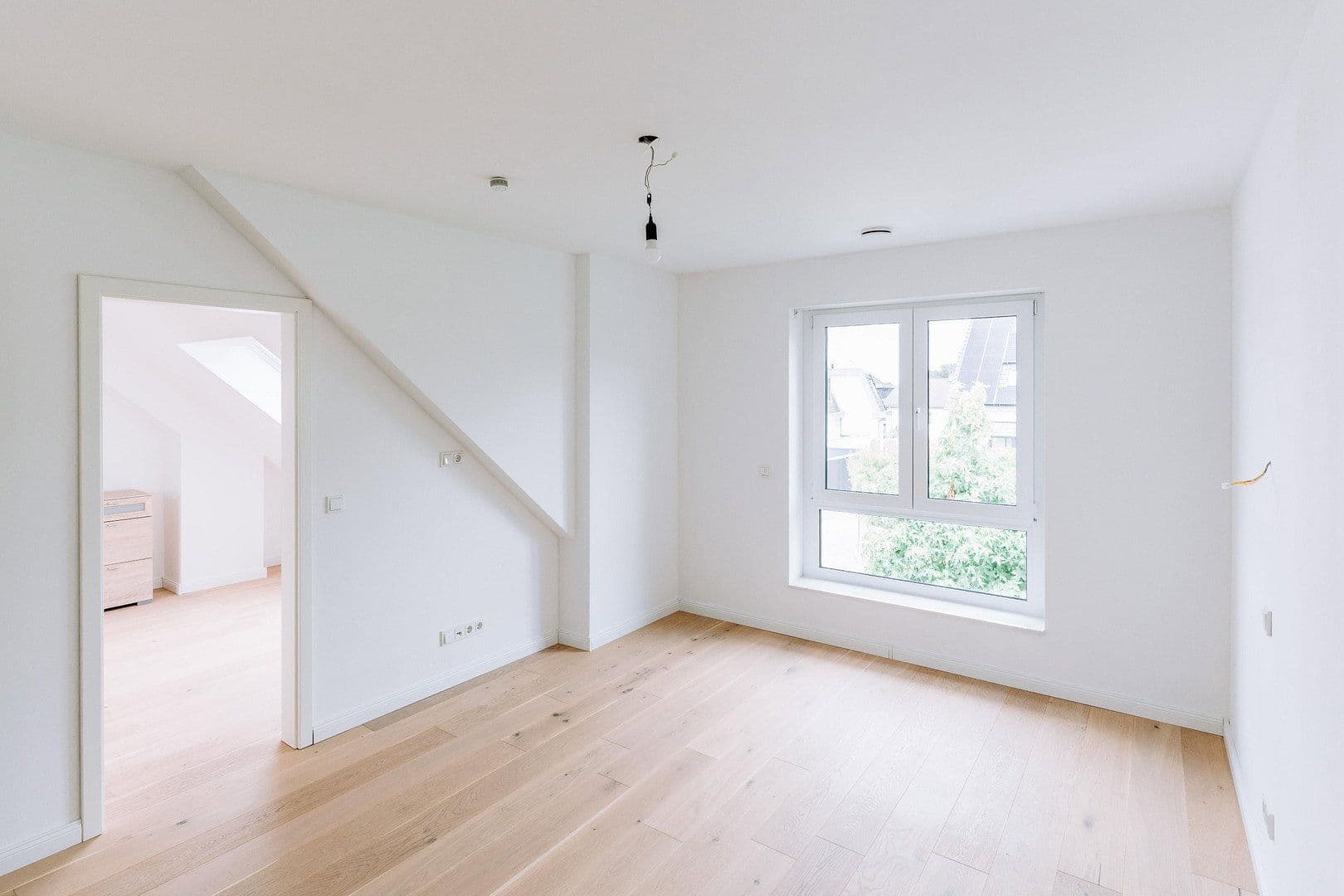 Prodej domu 146 m², pozemek 400 m², Siegburg, Severní Porýní-Vestfálsko Prodej domu 146 m², pozemek 400 m², Siegburg, Severní Porýní-Vestfálsko