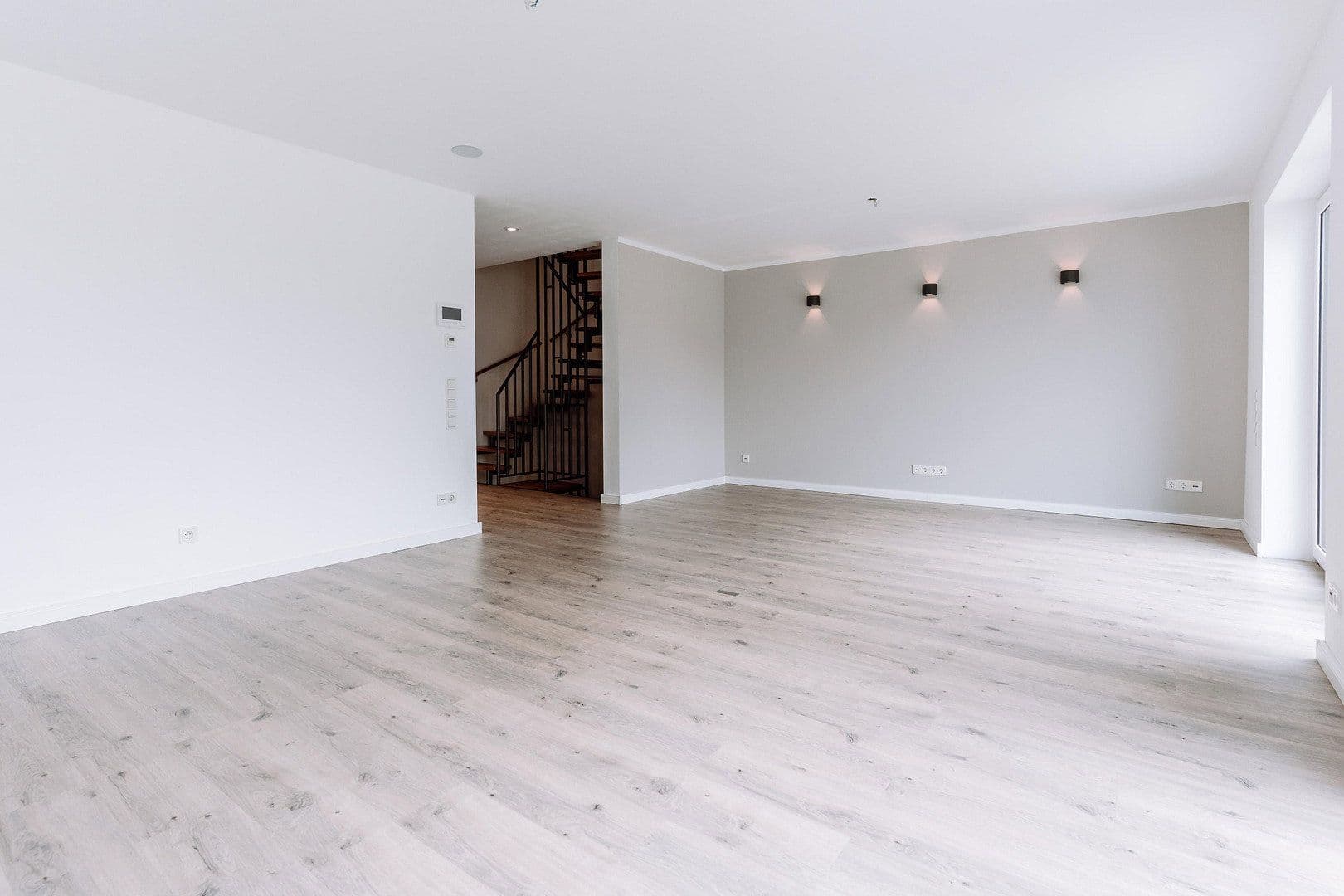 Prodej domu 146 m², pozemek 400 m², Siegburg, Severní Porýní-Vestfálsko Prodej domu 146 m², pozemek 400 m², Siegburg, Severní Porýní-Vestfálsko