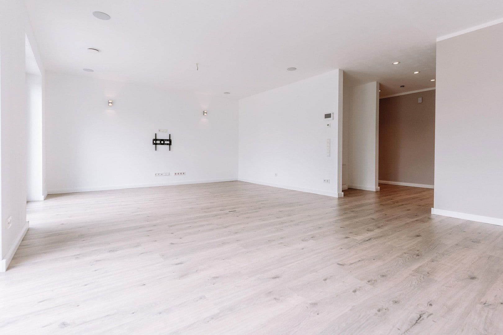 Prodej domu 146 m², pozemek 400 m², Siegburg, Severní Porýní-Vestfálsko Prodej domu 146 m², pozemek 400 m², Siegburg, Severní Porýní-Vestfálsko