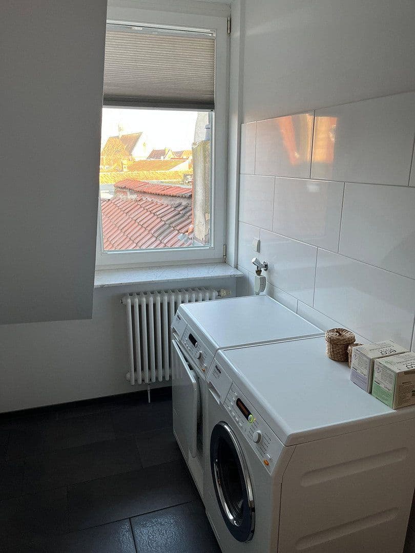 Prodej bytu 3+1 75 m², Landau, Porýní-Falc Prodej bytu 3+1 75 m², Landau, Porýní-Falc