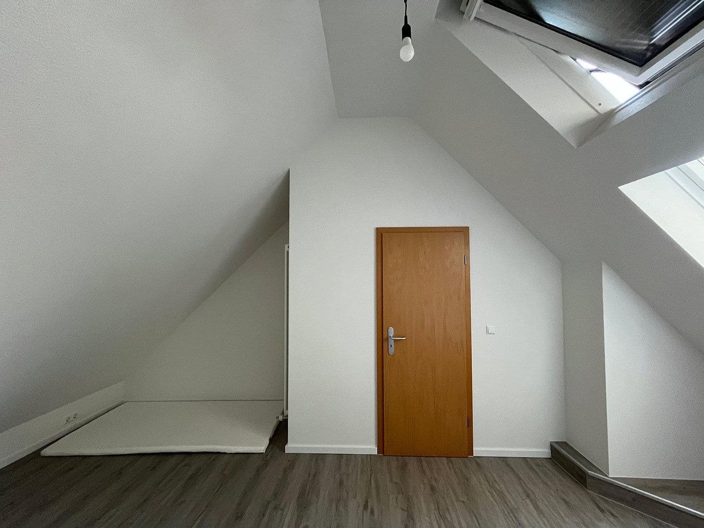Prodej bytu 3+1 75 m², Landau, Porýní-Falc Prodej bytu 3+1 75 m², Landau, Porýní-Falc