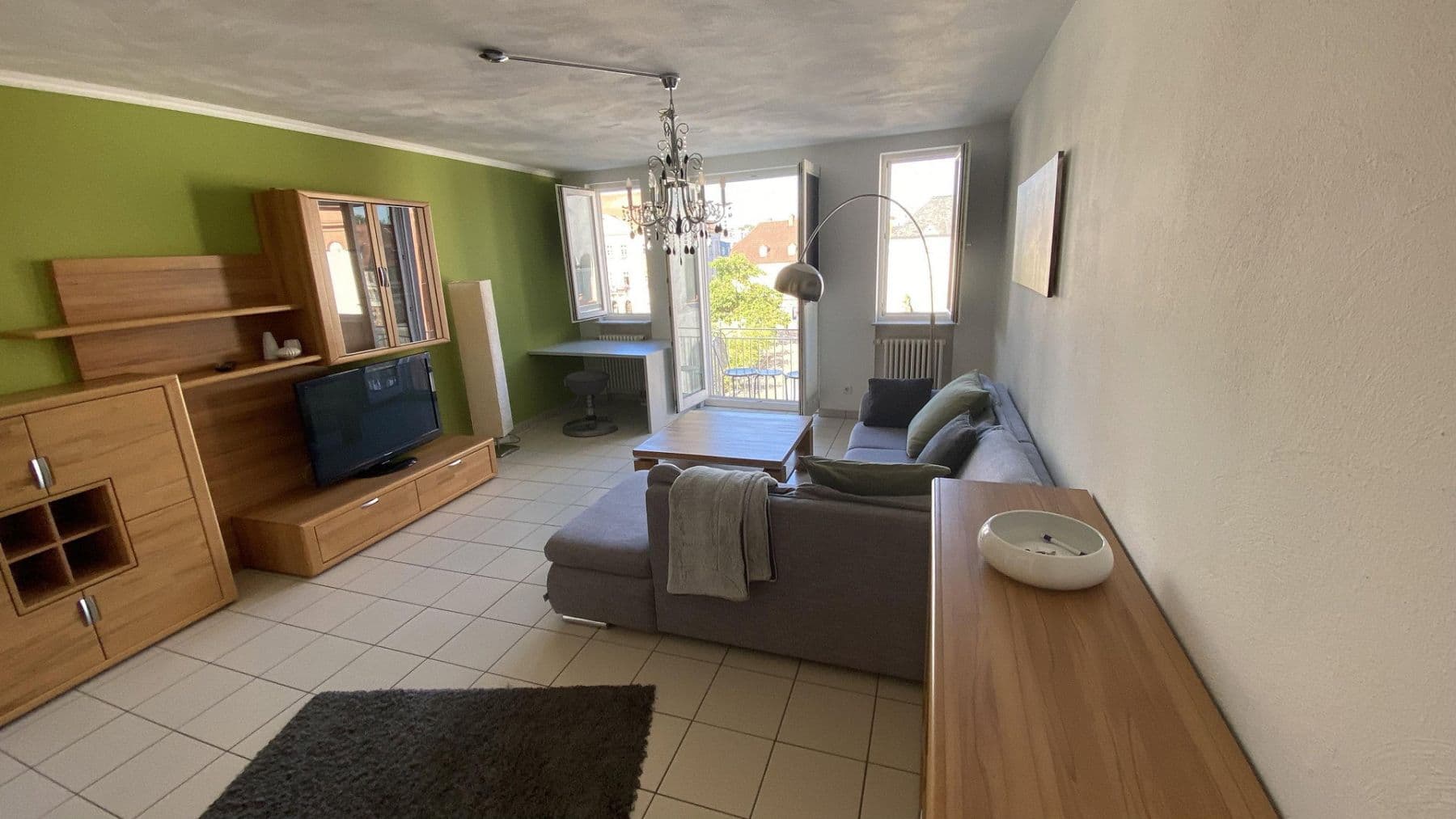 Prodej bytu 3+1 75 m², Landau, Porýní-Falc Prodej bytu 3+1 75 m², Landau, Porýní-Falc