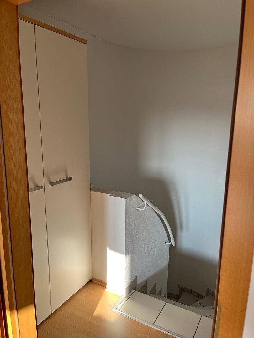 Prodej bytu 3+1 75 m², Landau, Porýní-Falc Prodej bytu 3+1 75 m², Landau, Porýní-Falc