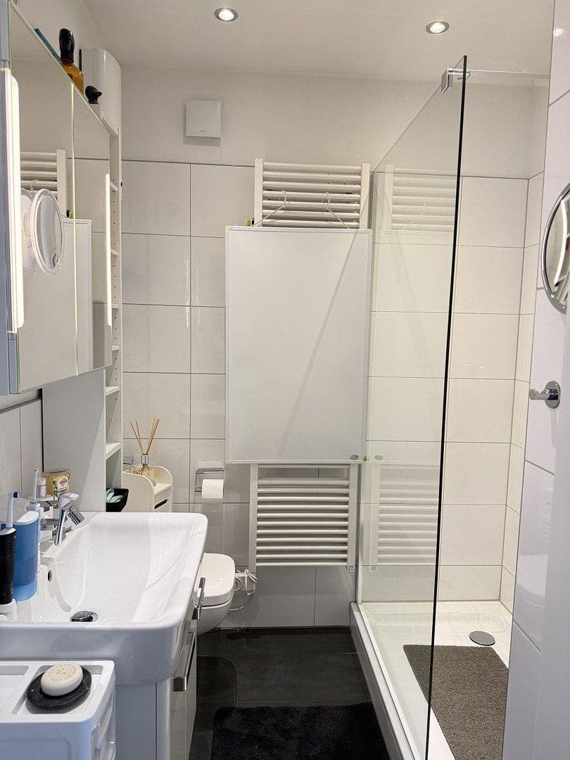 Pronájem bytu 3+1 94 m², Kurfürstenstraße 45, Koblenz, Porýní-Falc Pronájem bytu 3+1 94 m², Kurfürstenstraße 45, Koblenz, Porýní-Falc