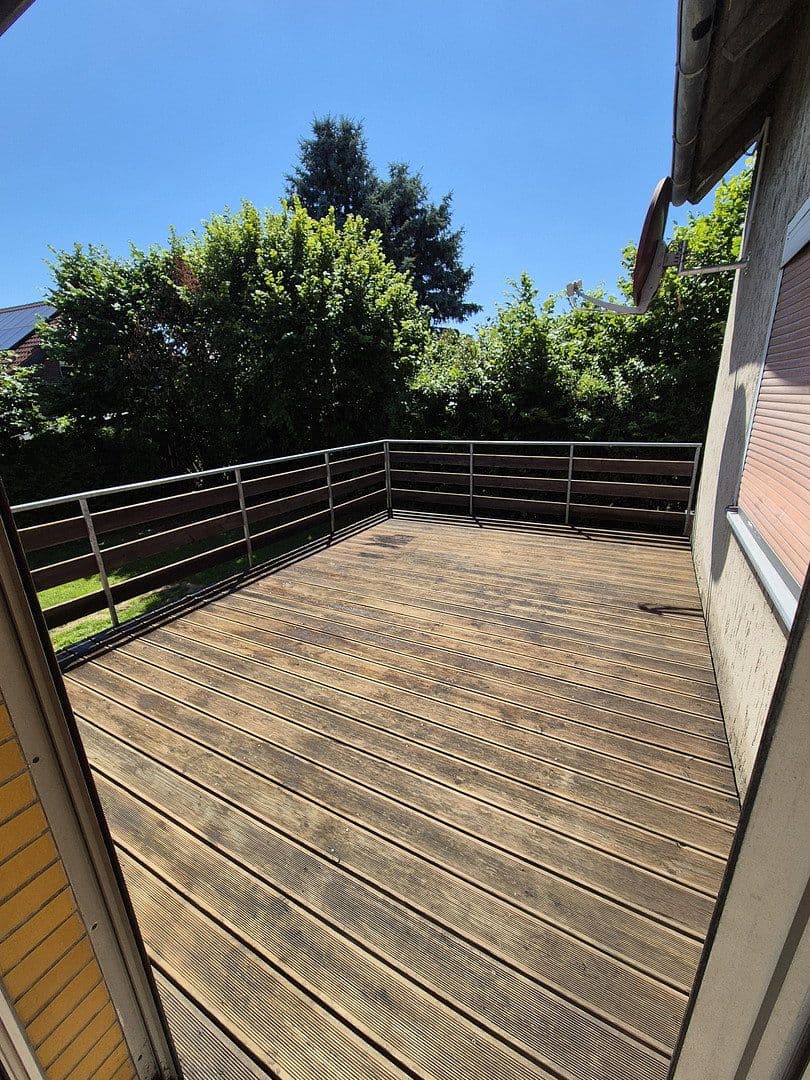 Prodej domu 140 m², pozemek 747 m², Peine, Dolní Sasko Prodej domu 140 m², pozemek 747 m², Peine, Dolní Sasko