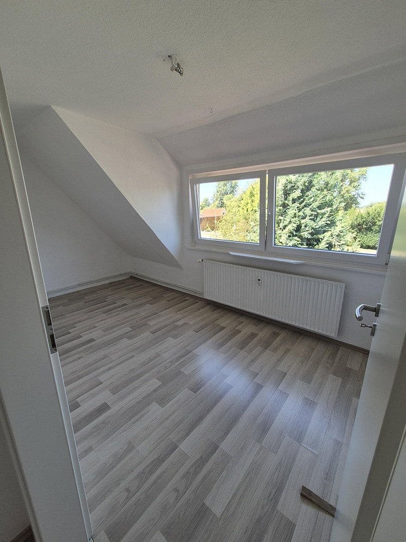 Prodej domu 140 m², pozemek 747 m², Peine, Dolní Sasko Prodej domu 140 m², pozemek 747 m², Peine, Dolní Sasko