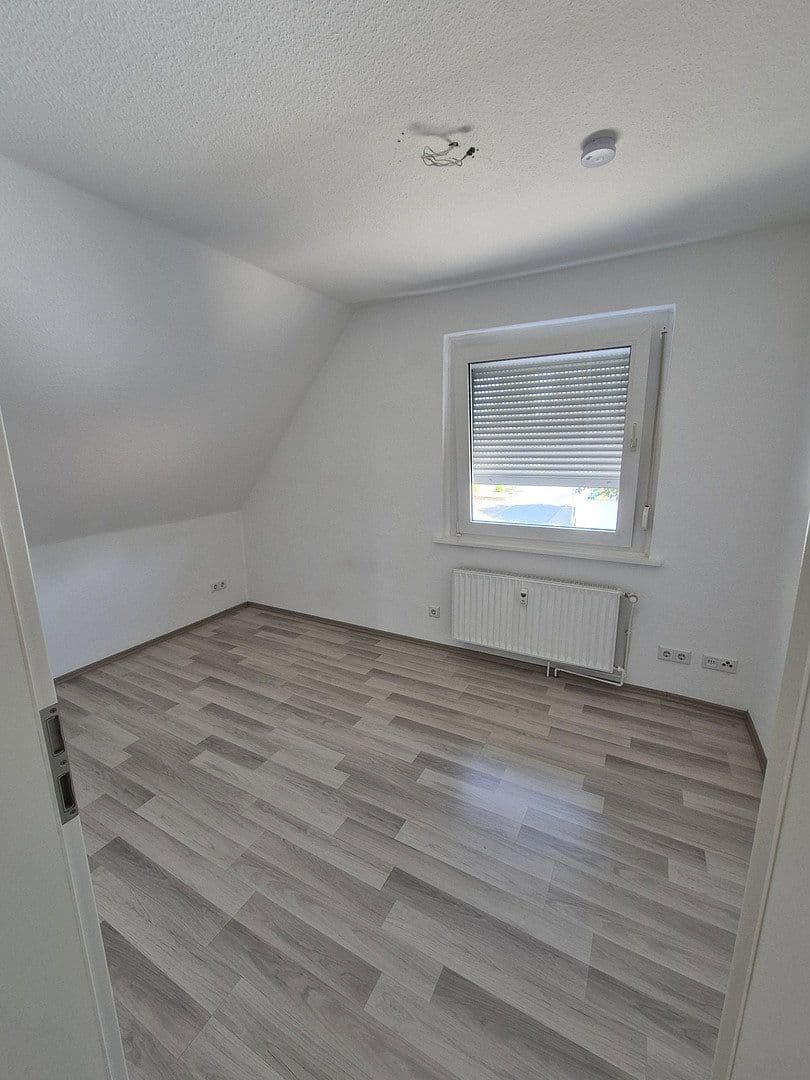 Prodej domu 140 m², pozemek 747 m², Peine, Dolní Sasko Prodej domu 140 m², pozemek 747 m², Peine, Dolní Sasko