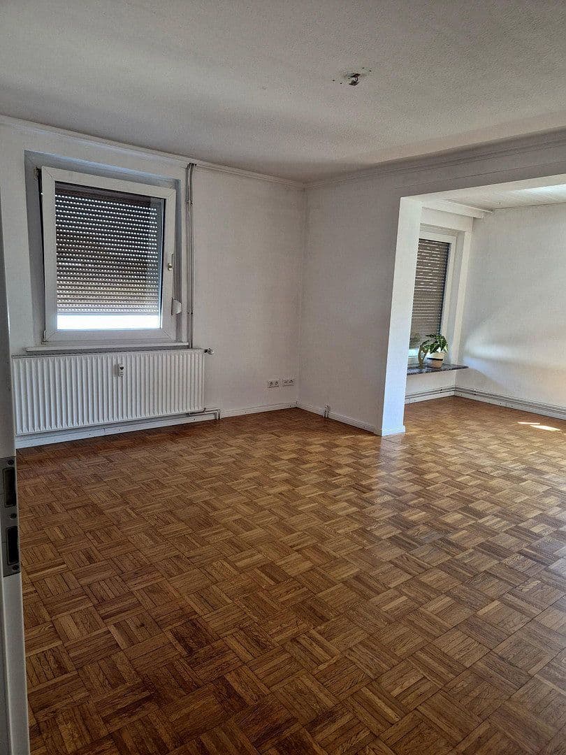 Prodej domu 140 m², pozemek 747 m², Peine, Dolní Sasko Prodej domu 140 m², pozemek 747 m², Peine, Dolní Sasko