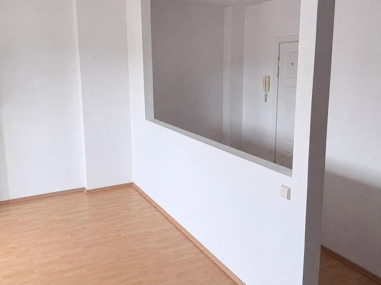 Pronájem bytu 1+1 59 m², Planckstraße 8, Magdeburg, Sasko-Anhaltsko Pronájem bytu 1+1 59 m², Planckstraße 8, Magdeburg, Sasko-Anhaltsko