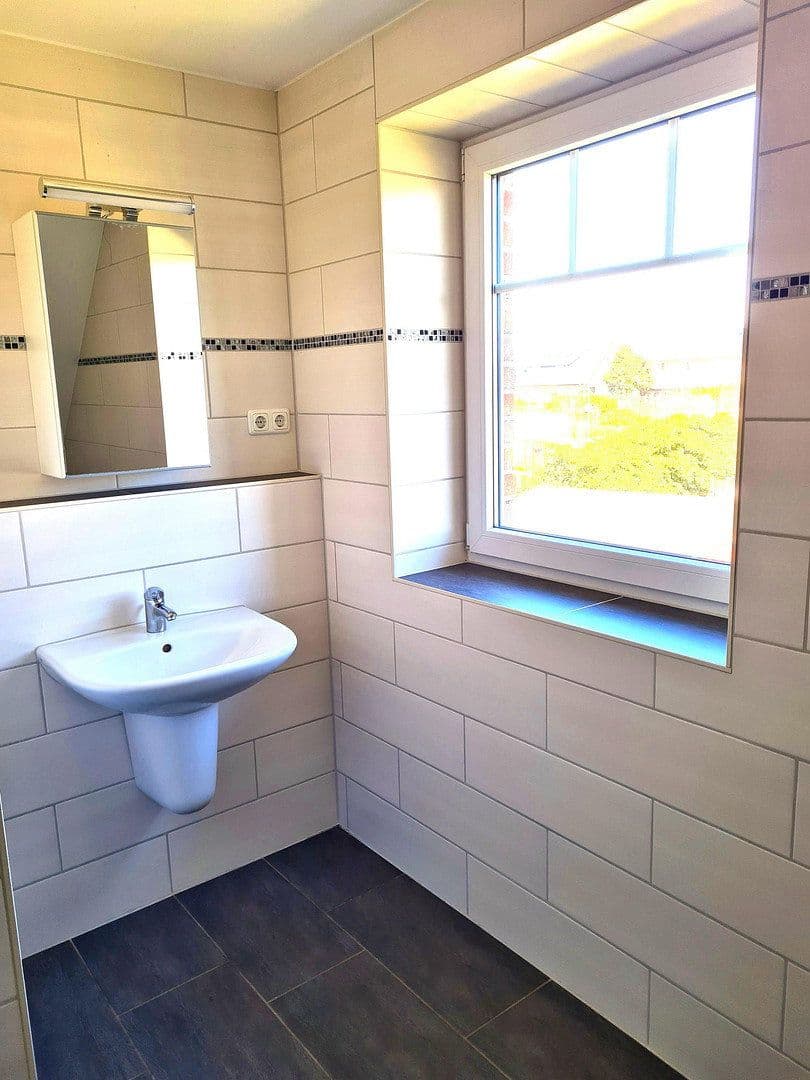 Pronájem bytu 3+1 110 m², Lohe-Rickelshof, Šlesvicko-Holštýnsko Pronájem bytu 3+1 110 m², Lohe-Rickelshof, Šlesvicko-Holštýnsko