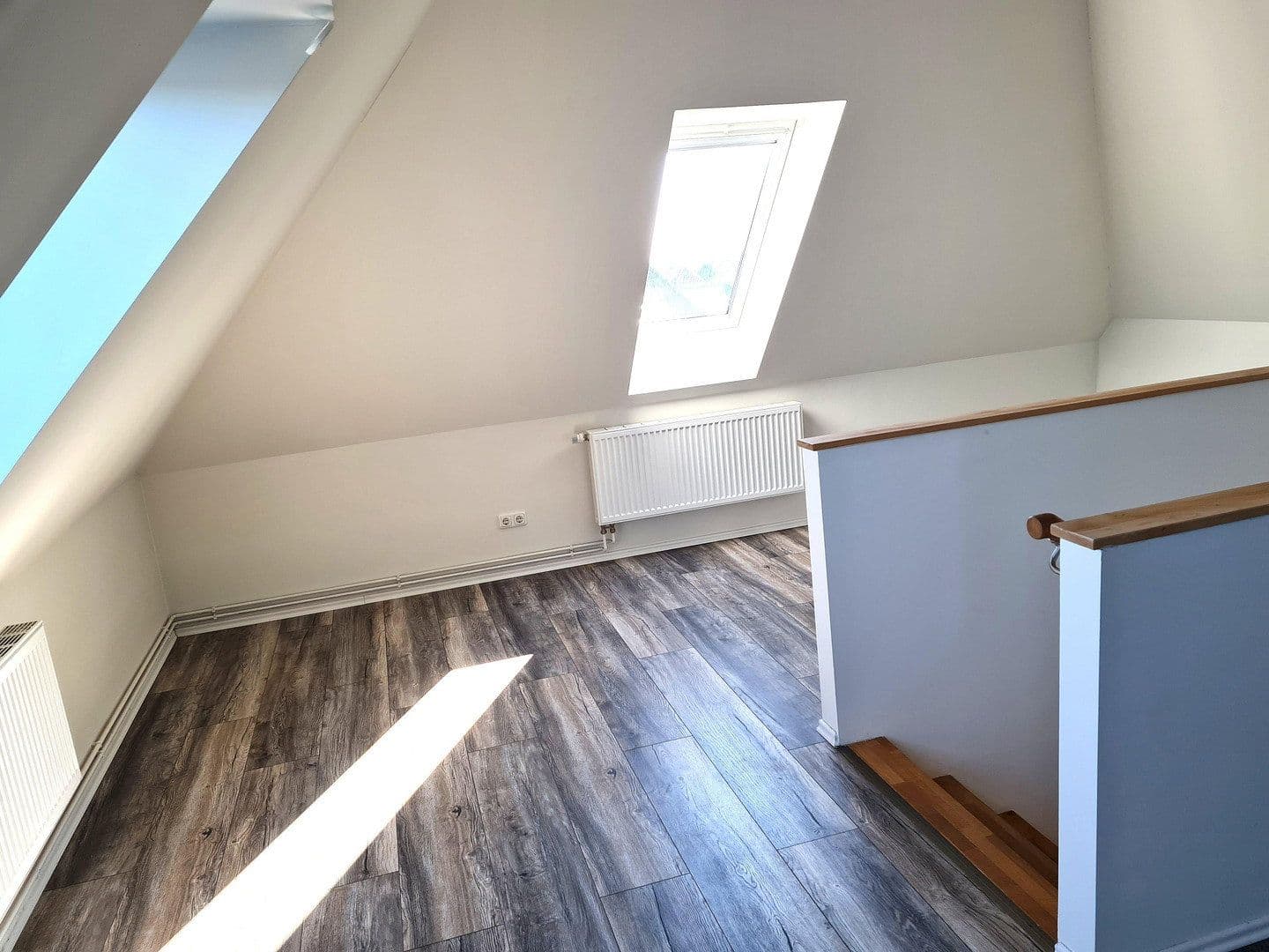 Pronájem bytu 3+1 110 m², Lohe-Rickelshof, Šlesvicko-Holštýnsko Pronájem bytu 3+1 110 m², Lohe-Rickelshof, Šlesvicko-Holštýnsko